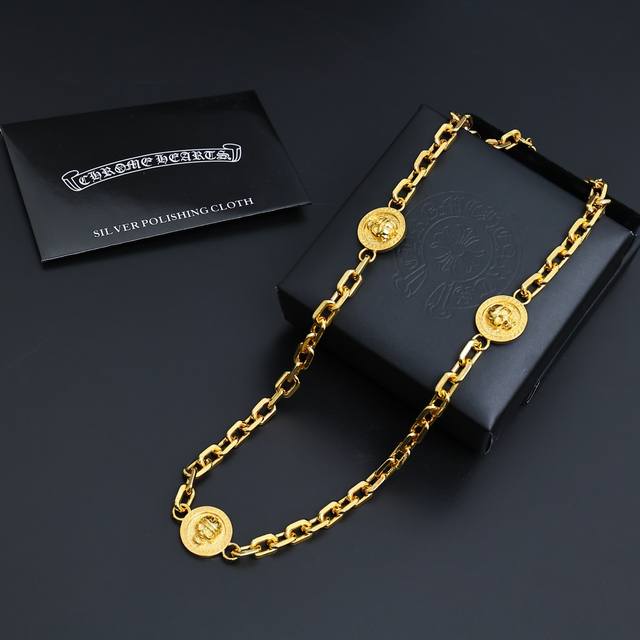 Ultra-Stylish Latest Croce Design. Authentic Replica. Factory Direct Sales. 1:1