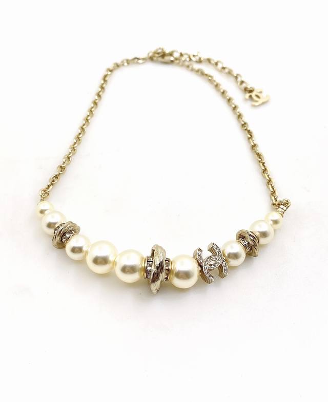 Ch*Nel Latest Model Pearl Necklace, Consistent Zp Brass Material