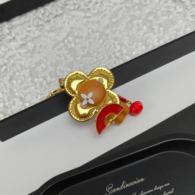 Lv Louis Vuitton 2025 Cny Cute Vivienne Valentine's Day Key Chain Get Ready!