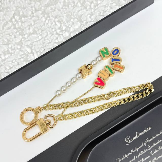 Vuitton Belt Chain And Bag Accessories Short Version Vuitton Belt Chain Features