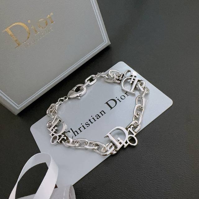 Dior New Arrival High-Quality Dior Bracelet, Authentic Store-Level New Design, R