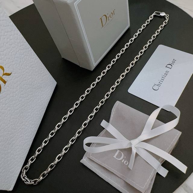 Dior New Arrival Dior Necklace Authentic Store-Quality New Design Retro Fashion