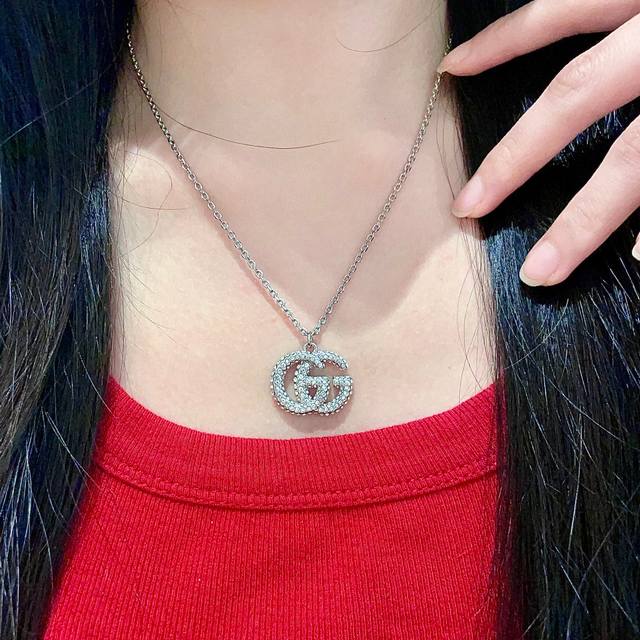 New Gucci Double G Letter Trend Necklace, A Must-Have For The Season, Always In