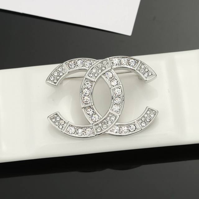 Chanel Brooch - The Hottest Item! Highest-Grade Authentic Product. The Most Eleg