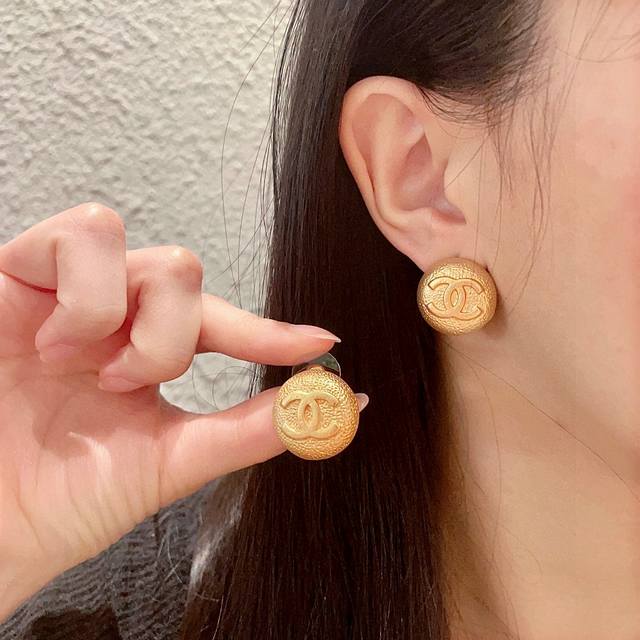 Chanel Round Double C Stud Earrings