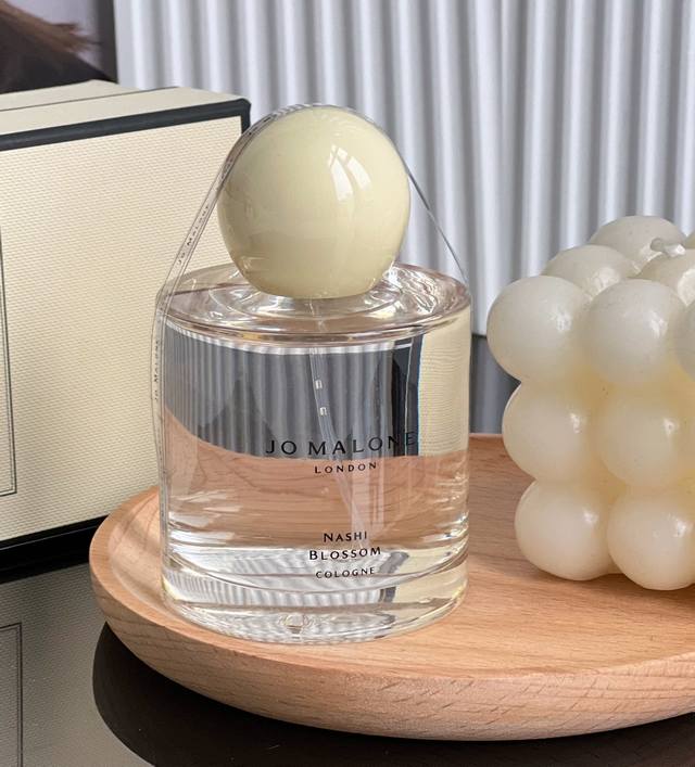 Counter Quality Pear Blossoms And Rain Jo Malone Pear Blossom Perfume Like A Sun