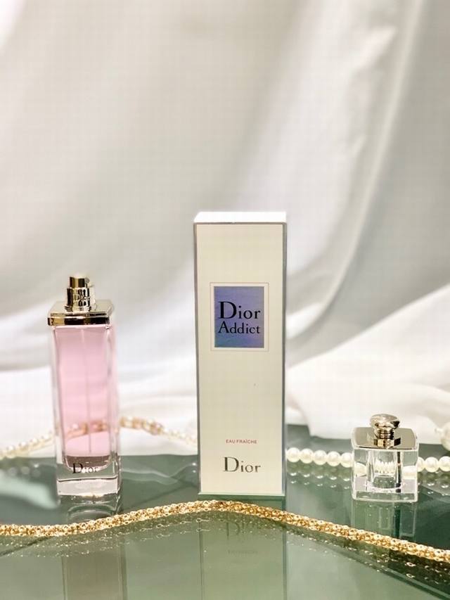 Counter Quality Dior Pink Charm Has A Sweet And Fruity Scent That Is Inadvertent