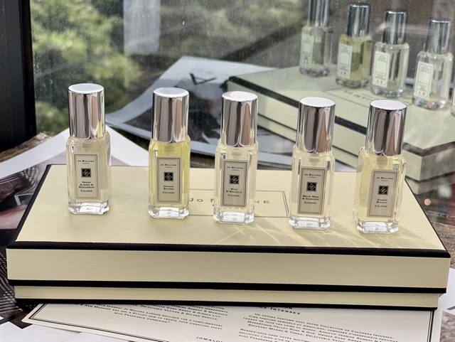 Counter Quality New Jo Malone Perfume 5-Piece Set * 9Ml White Bottle Christmas L