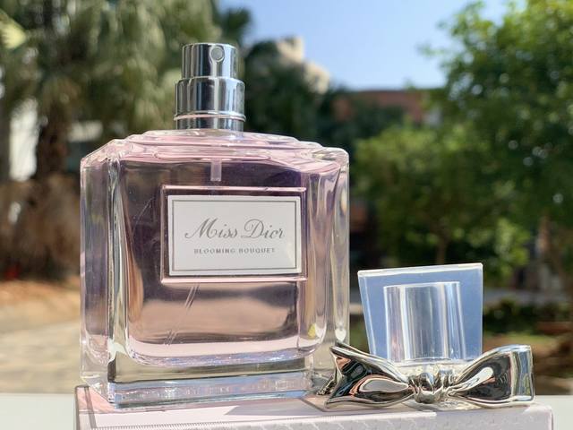 Counter Quality Dior. Dior Blooming Sweetheart Eau De Toilette 100Ml Top Note: S