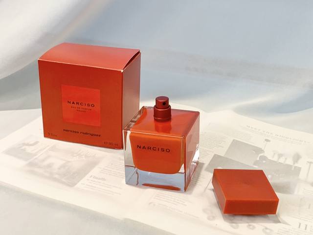 Counter Quality Narciso Red Fat Man Is Charming At First Sniff Narciso Rodriguez