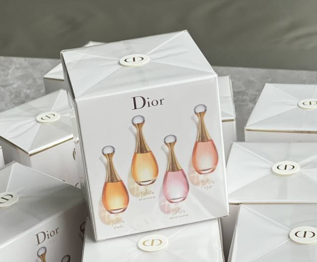 Counter Quality Diorj'ador Dior's Latest J'adore Perfume Dior Gift Box Set 5Ml J