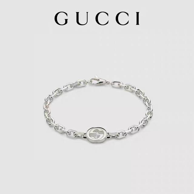 New] Interlocking Series Bracelet Size 18 20 22