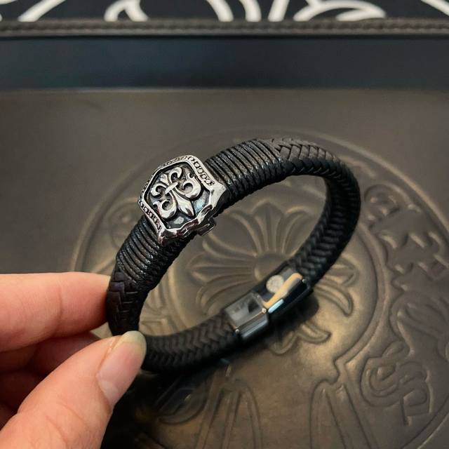 chrome He Rts Chrome Hearts Counter Same Style Scout Flower Leather Rope Brac