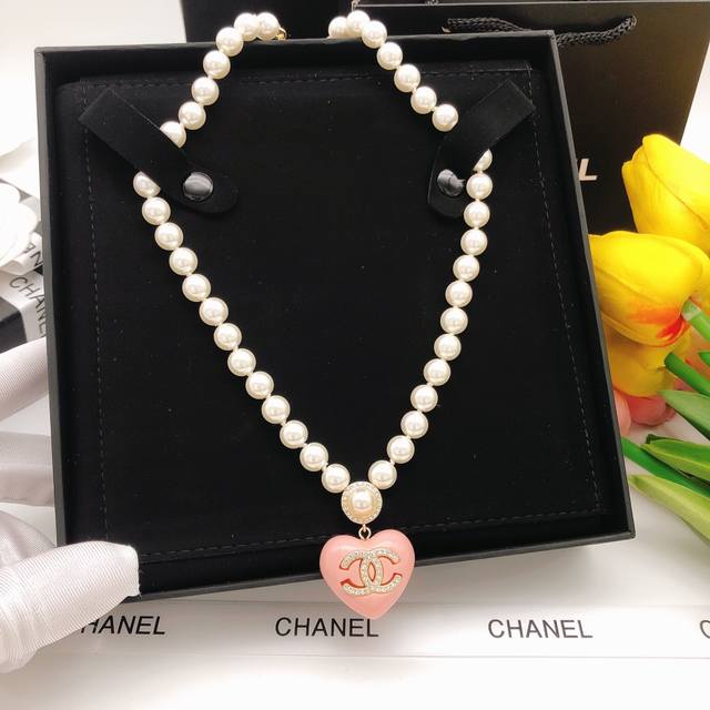No.Xxl0049 Small Pearl Heart Necklace Pink