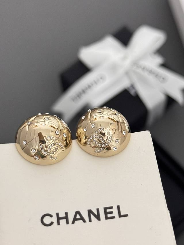 New Round Mirror Cc Earrings Silver Consistent Zp Brass Material