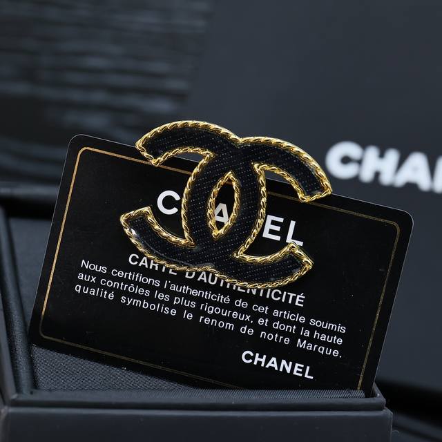 chanel Palace Style Denim Double C Brooch Black Gold Charm Double C Brillianc