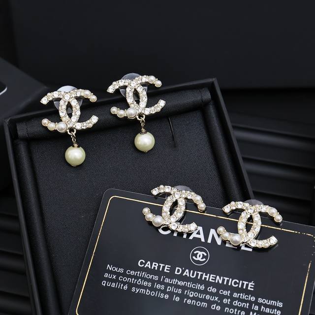 chanel Classic Pearl Diamond Double C Earrings I Will Really Fall In Love Wit