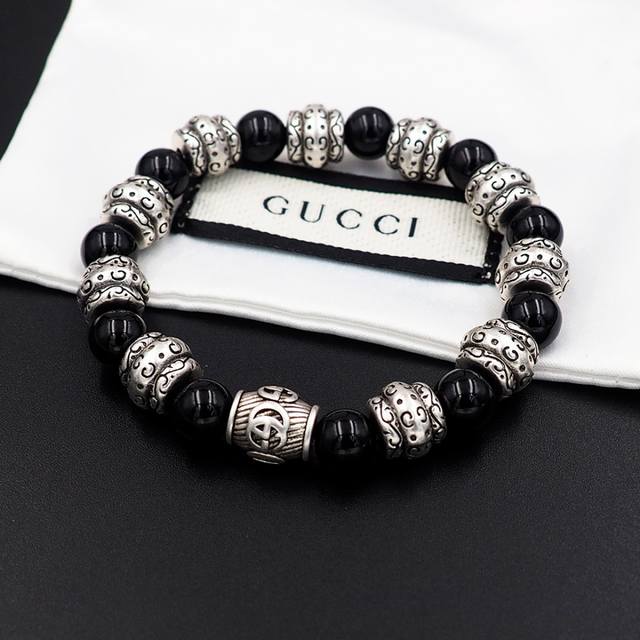 gucci Vintage Obsidian Beaded Bracelet Xb808