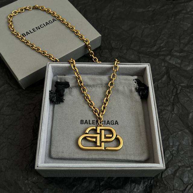 New Balenciaga Necklace Is Simple And Generous. It Has A Rich Gold Texture And L