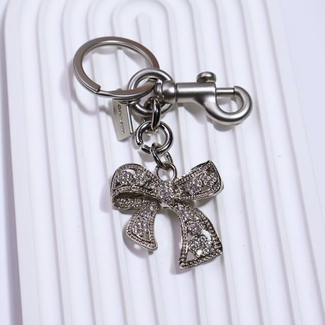 coach Bow Keychain Bag Ornaments With Great Texture And Cute With Box