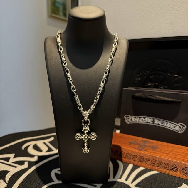 New Counter Quality Chrome Hearts Chrome Hearts Classic Retro Cross Necklace Fla