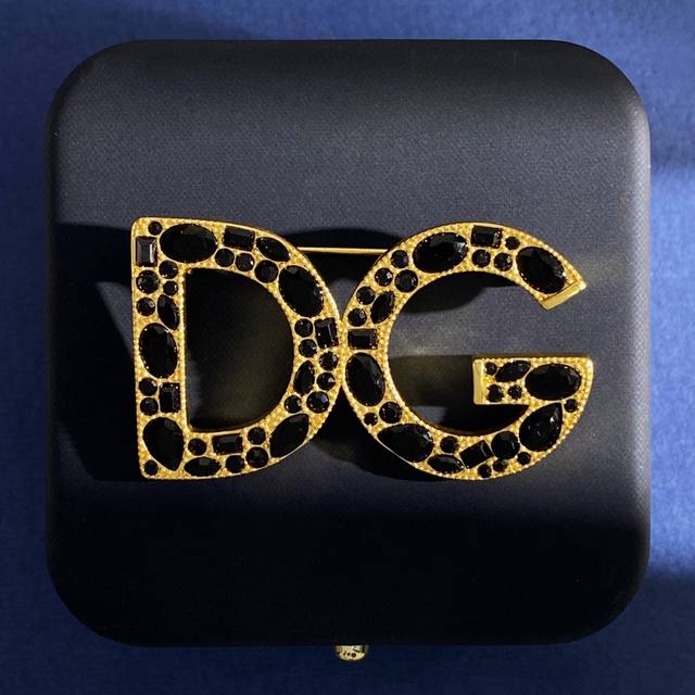dg94 D&G European And American Fashion Retro Metal Texture Dg Letter Inlaid B