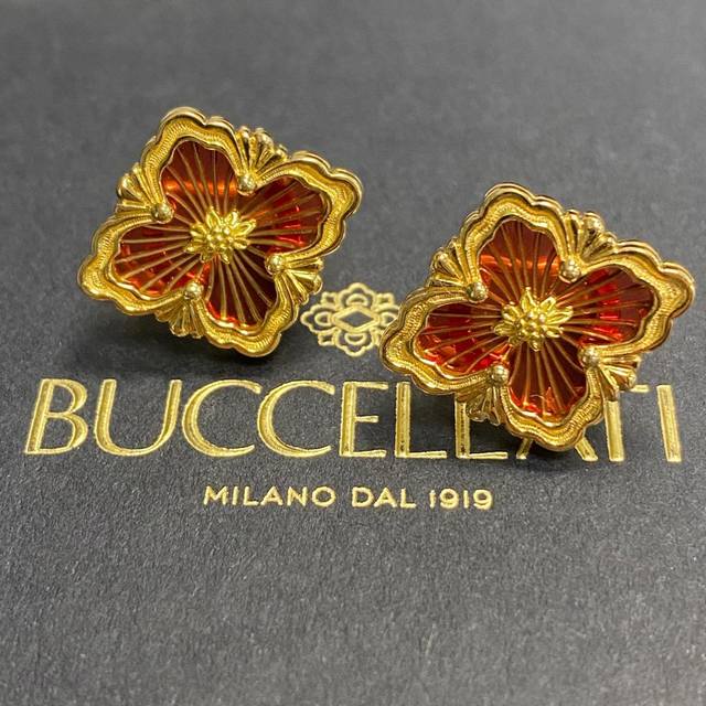 v Gold Material Seiko Buccellati Four-Leaf Clover Earrings