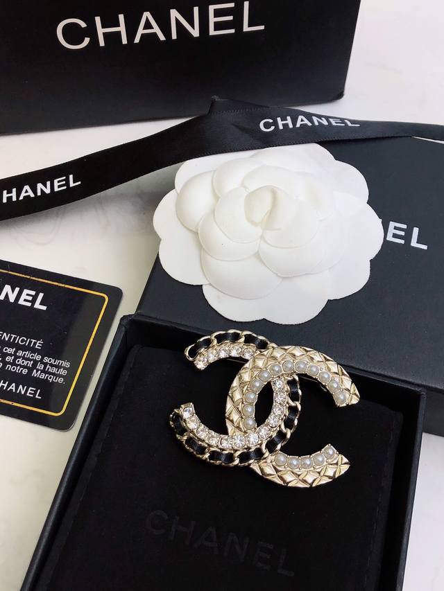 New Chanel Brooch Exquisite Workmanship Spring, Summer, Autumn And Winter Super