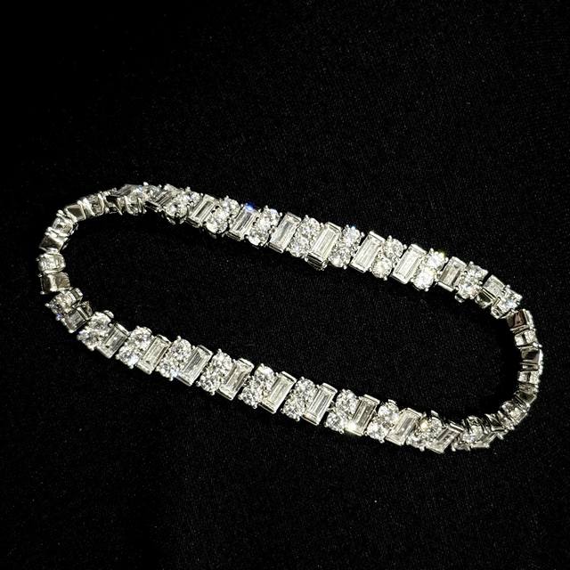 a6058 Kajia's New And Unique Square Diamond Bracelet. Diamond Jewelry Can Enh