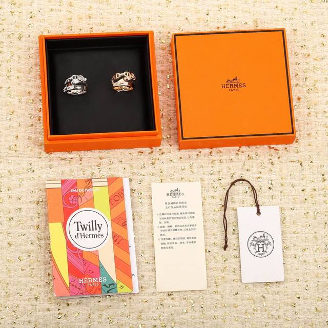 205285 Our Pig Nose Three-In-One Ring Can Be Customized With Real Gold And Re