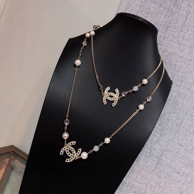 chanel Chanel Chanel Classic Best-Selling Model Chanel's New Sweater Chain Is
