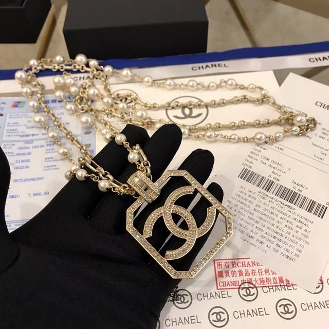 Chanel Pearl Long Chain Sweater Chain Popular Classic Style This Design Is Very