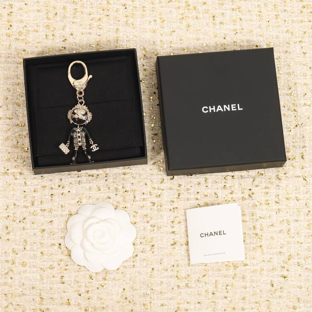 206020 We Produce Zp8840 Lion Keychain Is Here. Must Buy In Large Quantities.