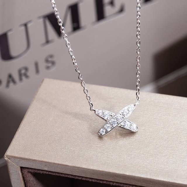 p Price Shangmei Cross Full Diamond Necklace Is Made Of 925 Sterling Silver W