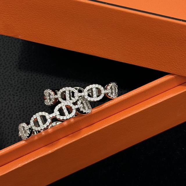 New Luxury Full Diamond Pig Nose Earrings Solid Silver S925 Sterling Silver Inla