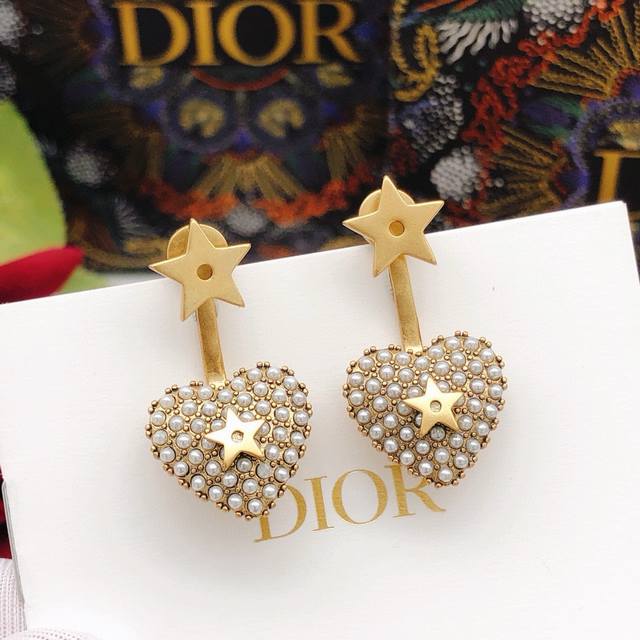 No.Ded0518 Dio*Latest Love Earrings Consistent Zp Brass Material