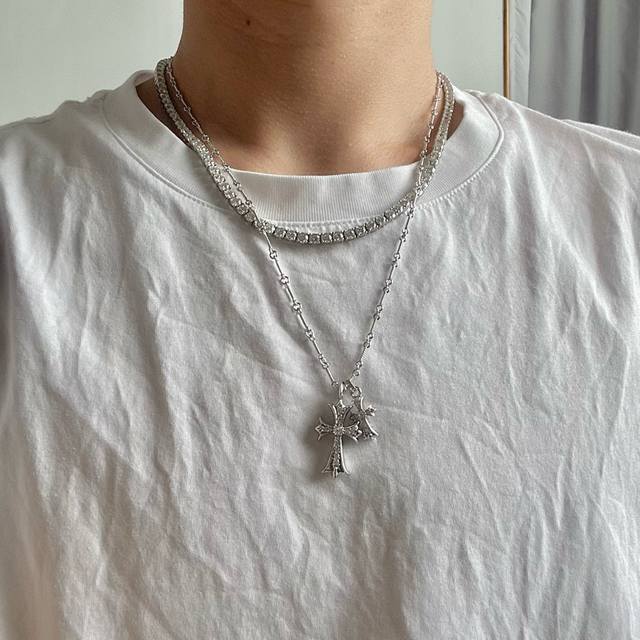 Chrome Hearts 18K Gold Plated Double Cross Necklace Material: 925 Vacuum Plating