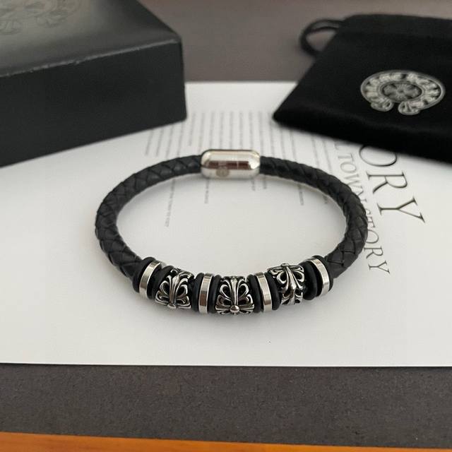 New Counter Quality Chrome Hearts Chrome Hearts Classic Retro Scout Flower Leath