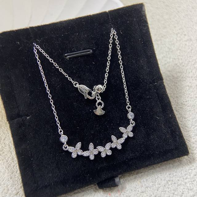 Graff Five Butterflies Diamond Necklace Jewelry High-End Jewelry Uses The Finest
