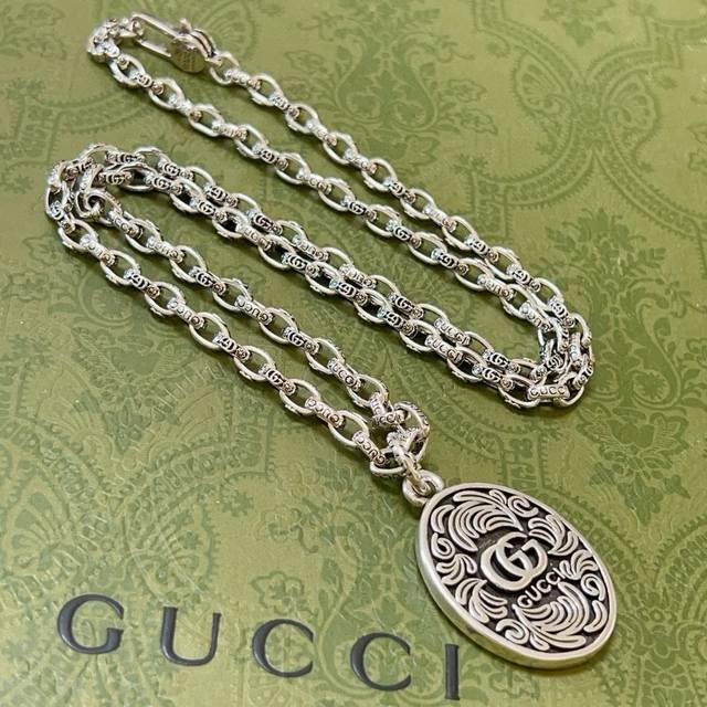 No Explosion, No Release. Gucci Official Website Updates New Models Simultaneous