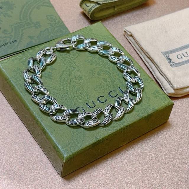 Gucci's Latest Recommended Series Gucci Bracelets Are The Latest Classic Models.