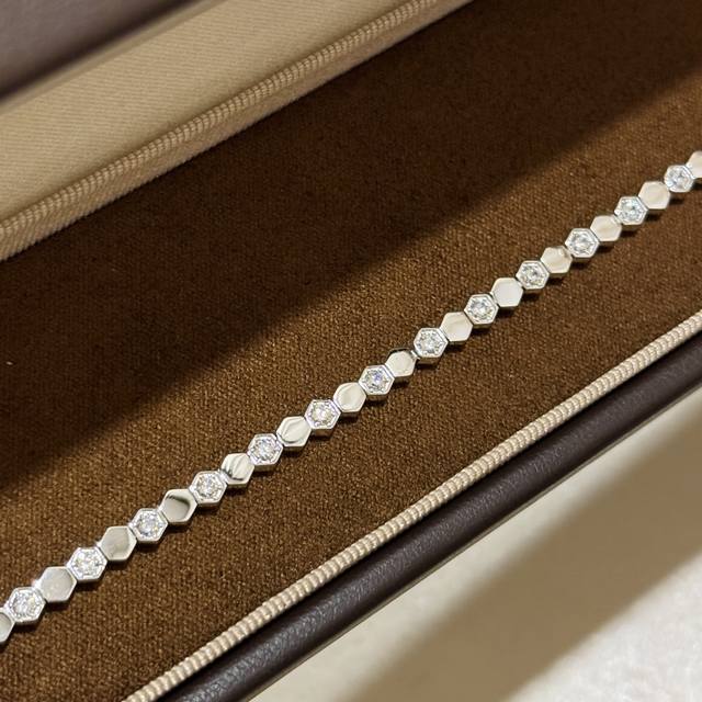 a5744 Sterling Silver Cnc Version Shangmei's New Wave Honeycomb Series Single