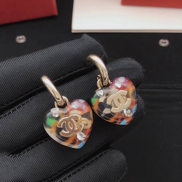 No.Xed0760 Ch*Nel Latest Gradient Fantasy Color Heart Ear Hook Consistent Zp Bra