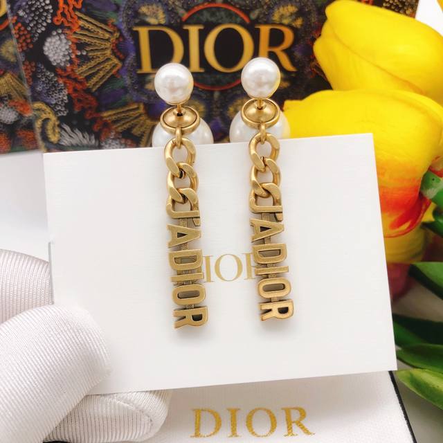 No.Ded0059 Dior Original New Product Jadior Tassel Letter Pearl Earrings High-En
