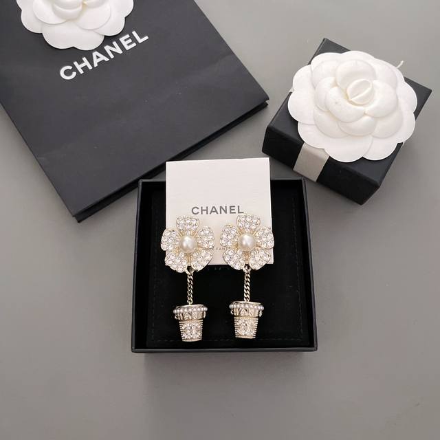 We Produce Fragrant Flower Potted Ear Clips Z 00 The Sky-High Price Of Beautiful