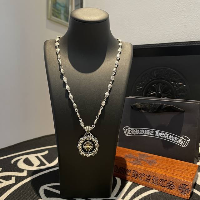 New Counter Quality Chrome Hearts Necklace With Concave And Convex Shapes And Di