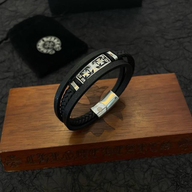 New Counter Quality Chrome Hearts Classic Leather Bracelet With Concave And Conv