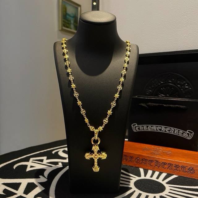 Counter Quality Chrome Hearts Classic Gold Necklace Cross Pendant With Concave A