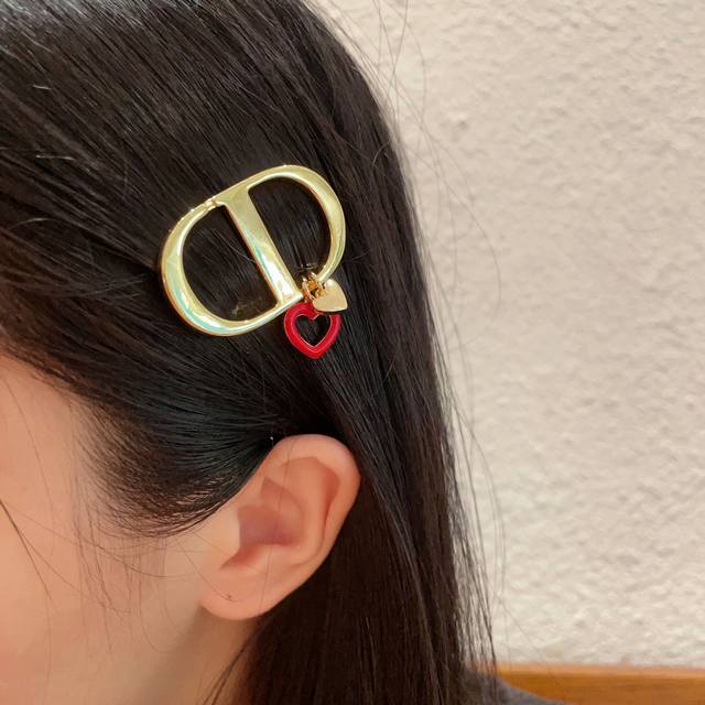 New Product Original Goods 2025 New Dior Dior Letter Love Cd Retro Hairpin Count