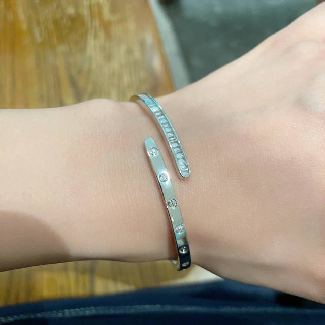 cartier Cartier Official Website Latest Release Hot Full Diamond Bracelet Imp